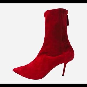 NEW!!!!!!❤️Aquazzura suede booties!!!!